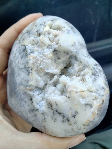 Dendritic opal heart B