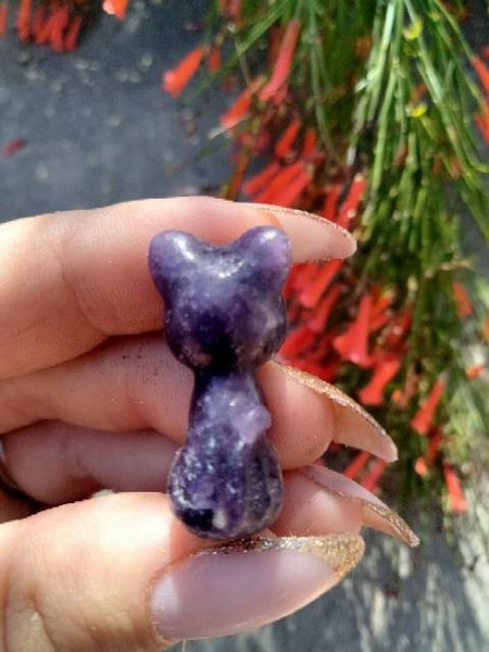 Lapidolite Crystal Cat Carving