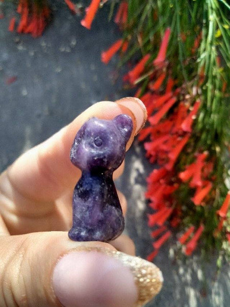 Lapidolite Crystal Cat Carving