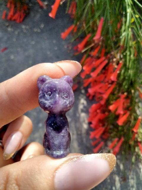 Lapidolite Crystal Cat Carving