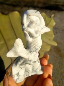 Howlite Mermaid Crystal Carving