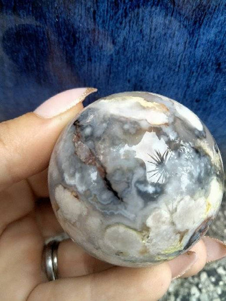 Black laced flower agate Sphere L