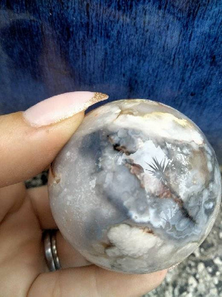 Black laced flower agate Sphere L