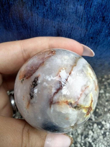 Black laced flower agate Sphere L