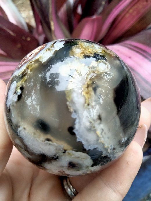 Black laced flower agate Sphere D