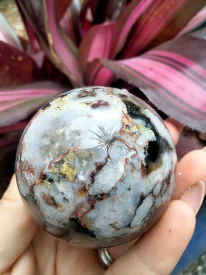 Black laced flower agate Sphere D