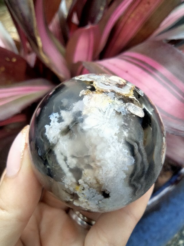 Black laced flower agate Sphere D