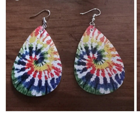 Peacemade teardrop shapped earrings Hippie Tie Dye