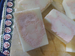 Goatmilk Soap:  Haylie Joy (Help fight cystic fibrosis)